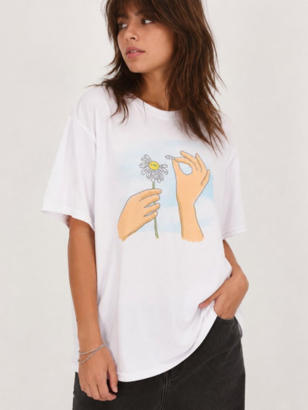 A.LAB by Zumiez This Or That Daisy White Cotton T-Shirt Size Large